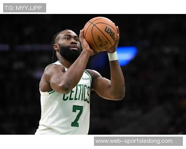 奥康纳称赞杰伦布朗本赛季表现出色有望入选最佳一阵与MVP前五 奥康纳称赞杰伦布朗本赛季表现出色有望入选最佳一阵与MVP前五