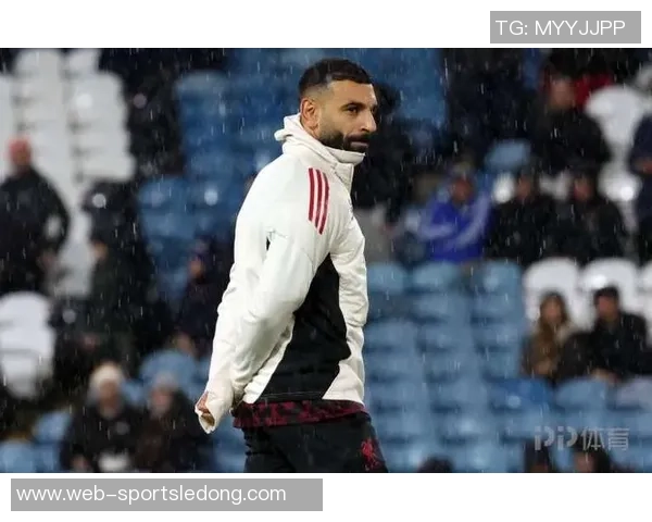 尼科尔建议斯洛特考虑让萨拉赫替补以提升其表现和状态 尼科尔建议斯洛特考虑让萨拉赫替补以提升其表现和状态